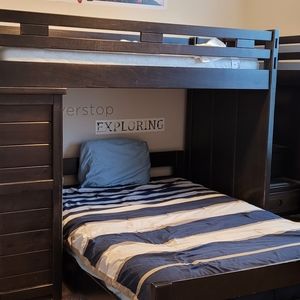 Twin over Full Bunkbed Set